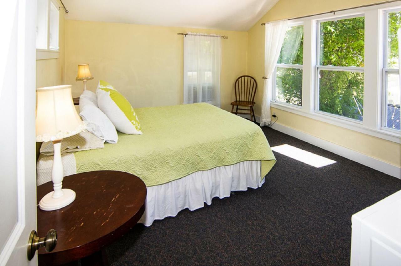Serendipity Resort Grand Haven Eksteriør billede